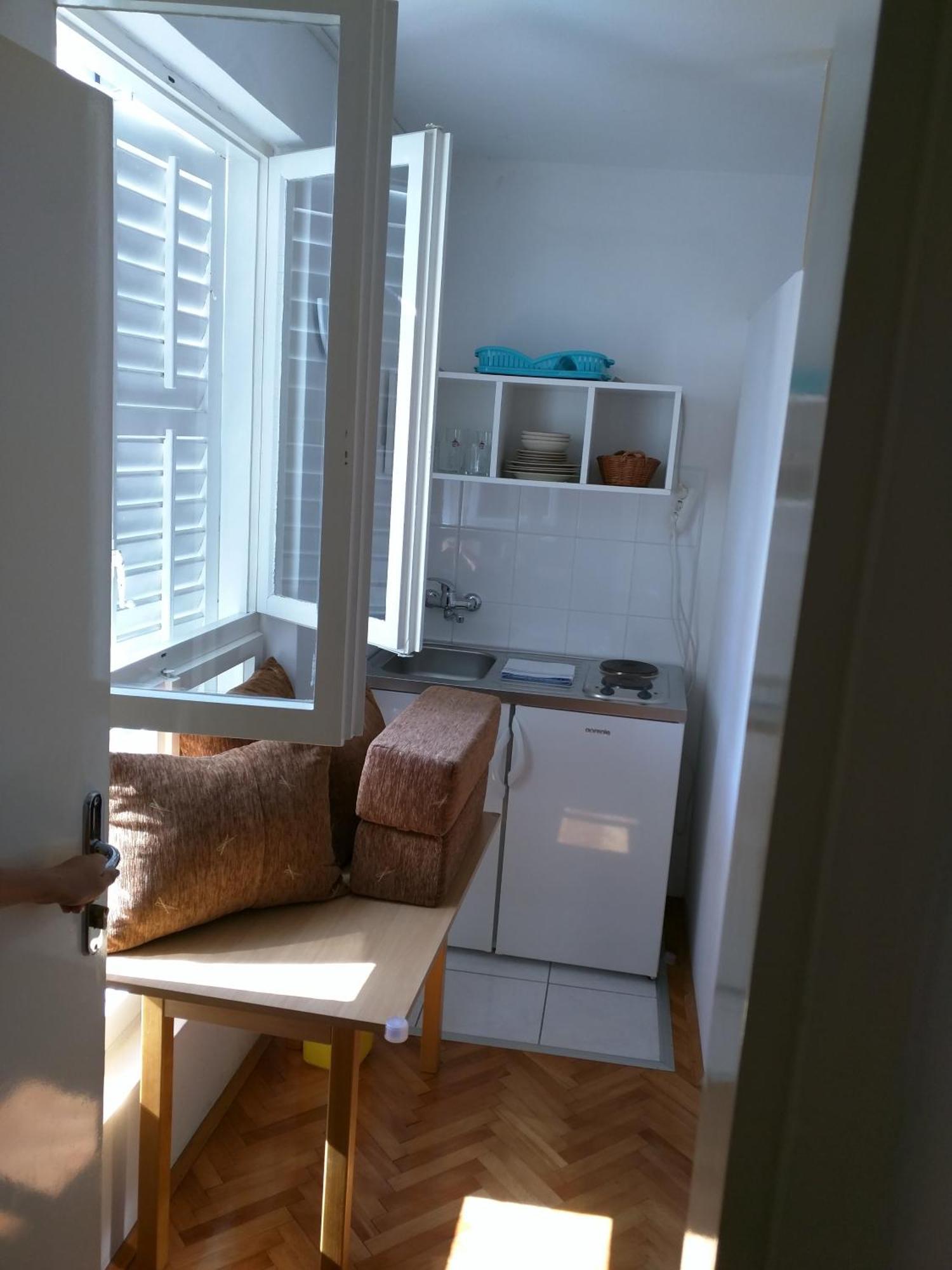 Apartment Bugenvila Vrboska Phòng bức ảnh